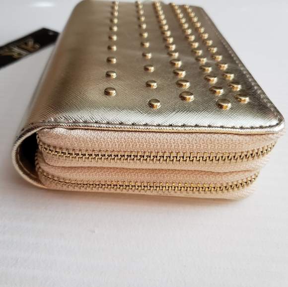 Gold Wallet - Picture 5 of 8